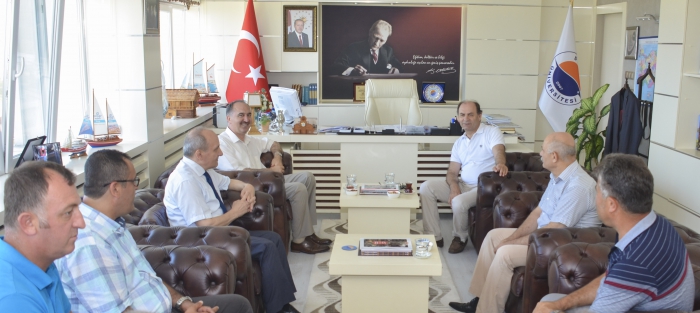 YÖK YÜRÜTME KURULU ÜYESİ PROF. DR. RAHMİ ER’DEN SİNOP ÜNİVERSİTESİNE ZİYARET