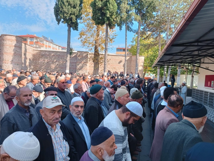 CUMA NAMAZI SONRASI GIYABİ CENAZE NAMAZI KILINDI, BASIN AÇIKLAMASI YAPILDI...