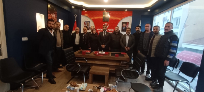 DİNÇKURT “HERKES ETEĞİNDEKİ TAŞLARI DÖKECEK”