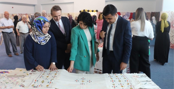 DURAĞAN’DA EL EMEĞİ, GÖZ NURU ESERLER GÖRÜCÜYE ÇIKTI..