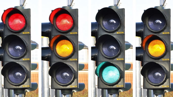 Işık olmaması trafiğin daha akışkan olmasını sağlıyor